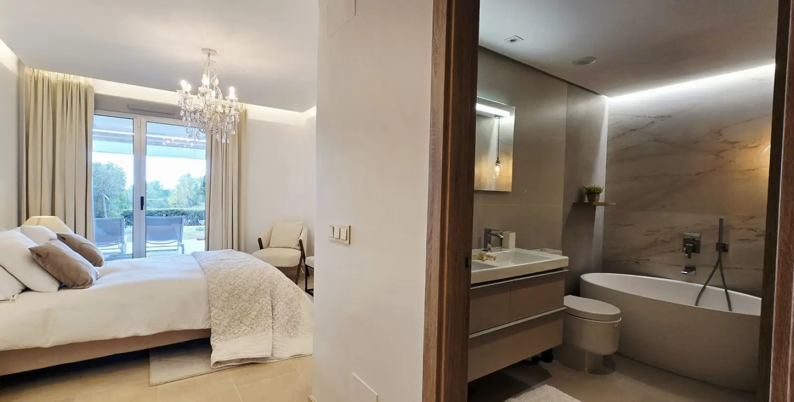 Venta de apartamento en planta baja en Los Arqueros 15
