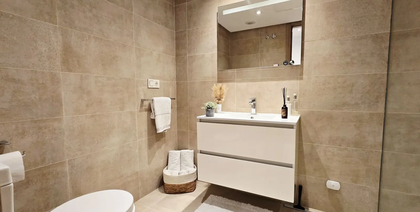 Venta de apartamento en planta baja en Los Arqueros 20