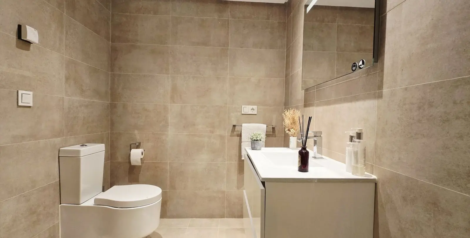 Venta de apartamento en planta baja en Los Arqueros 21