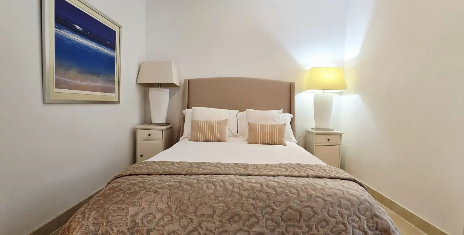 Venta de apartamento en planta baja en Los Arqueros 22