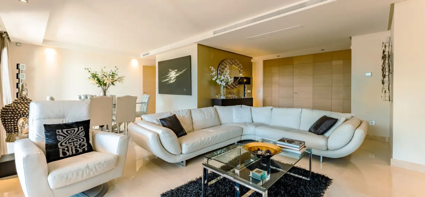 Sale of middle floor apartment in La Quinta 4