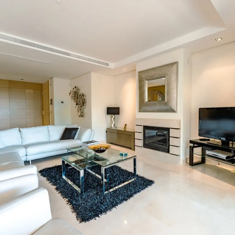 Sale of middle floor apartment in La Quinta