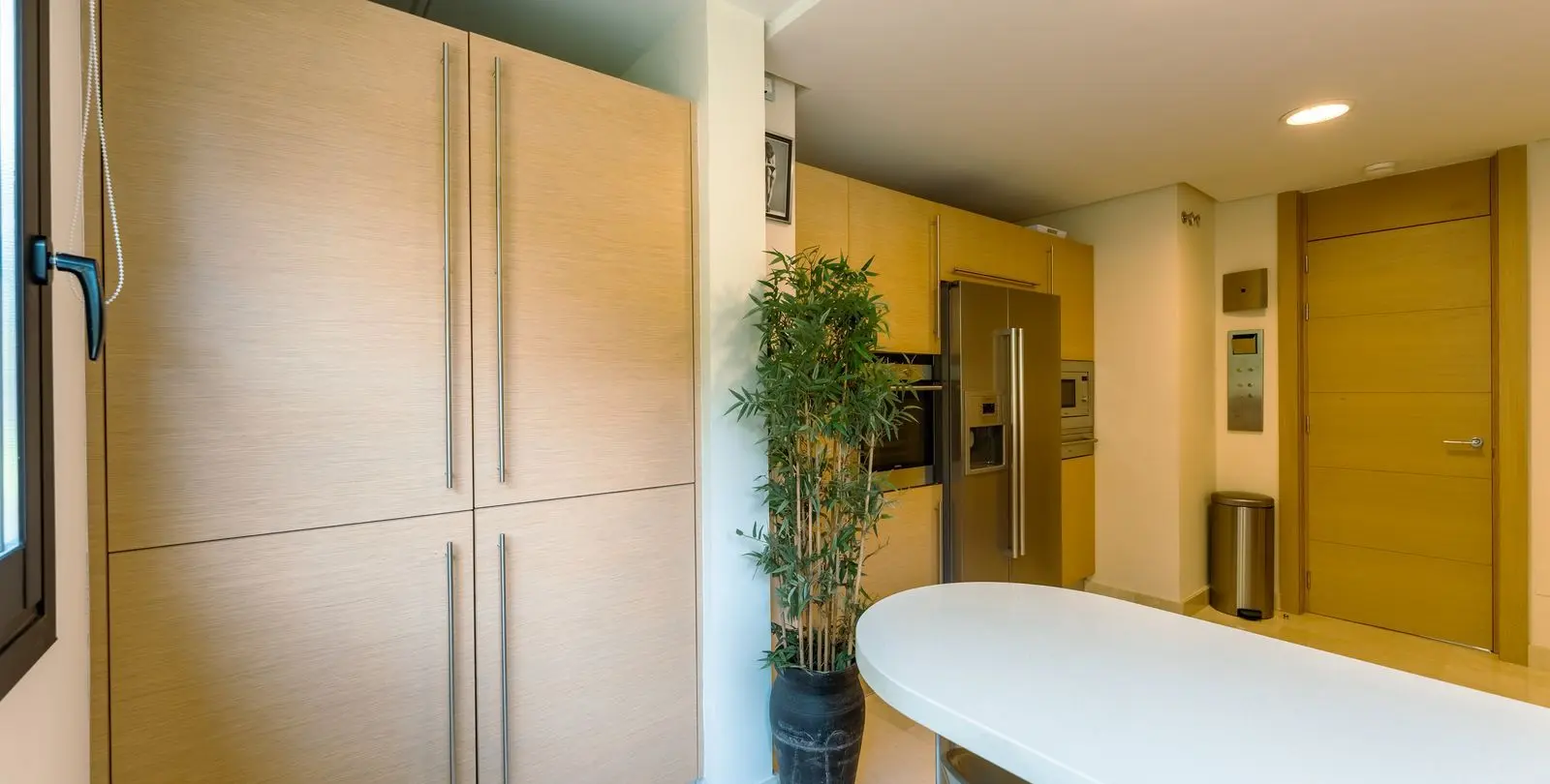 Sale of middle floor apartment in La Quinta 12