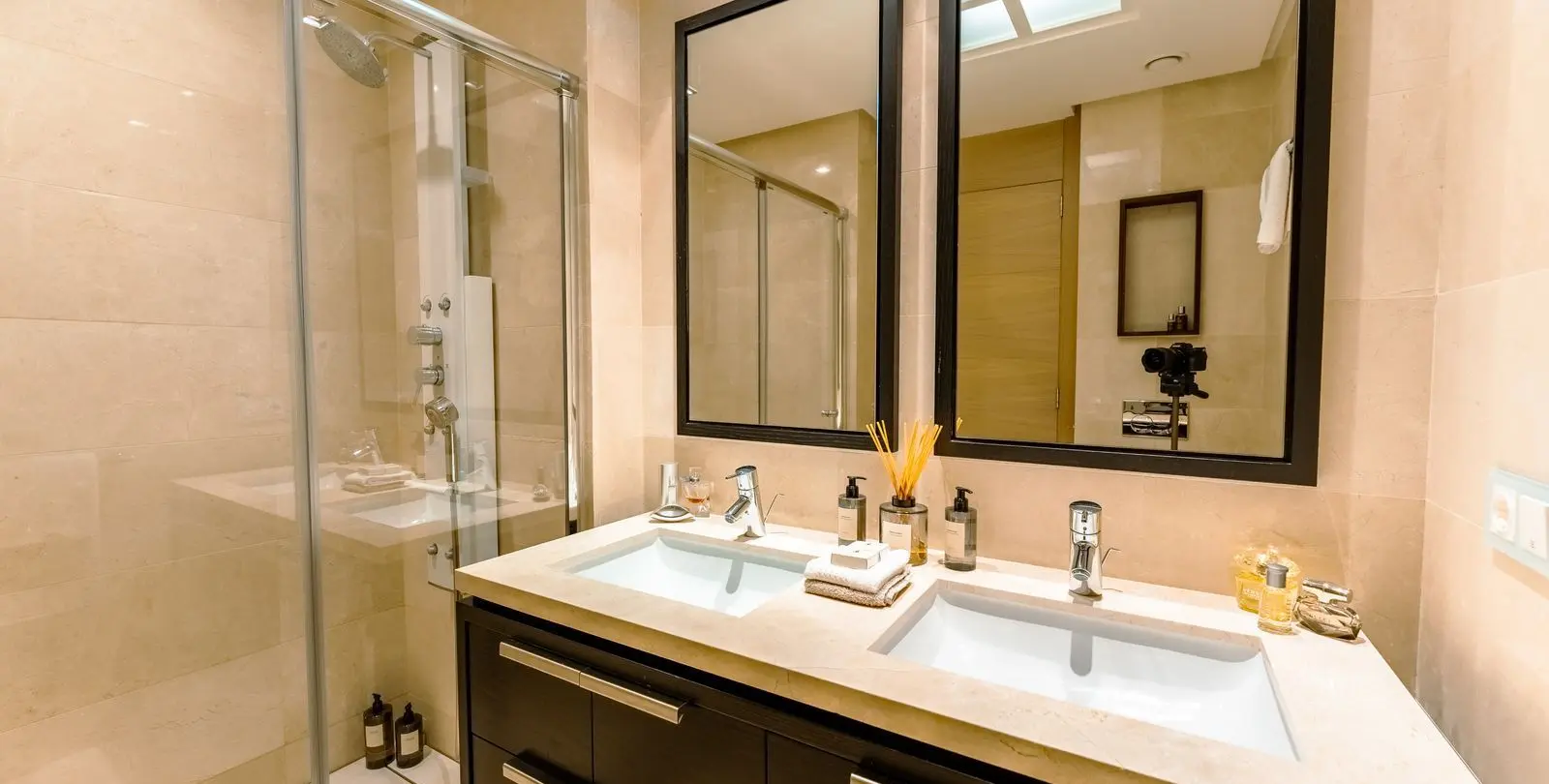 Sale of middle floor apartment in La Quinta 26