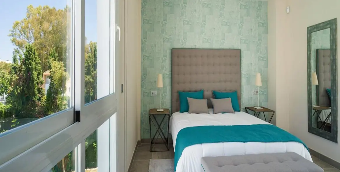 Sale of detached villa in Nueva Andalucía 10