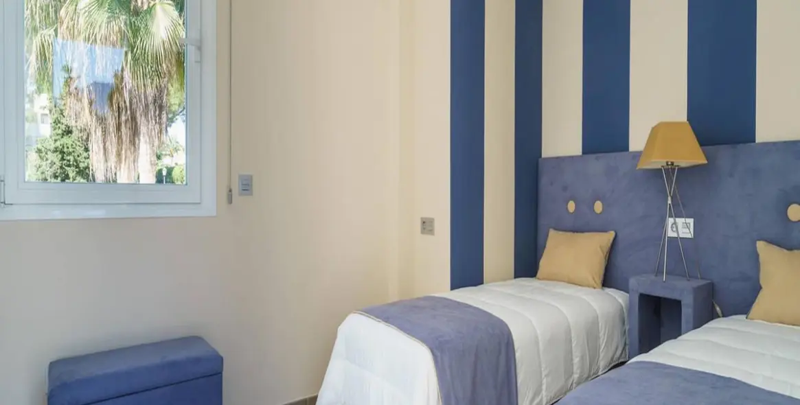 Sale of detached villa in Nueva Andalucía 18