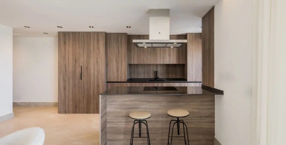 Venta de ático dúplex en Istán 4