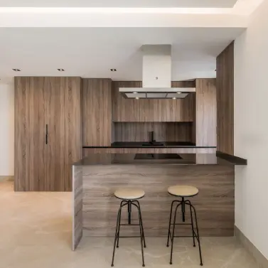 Venta de ático dúplex en Istán