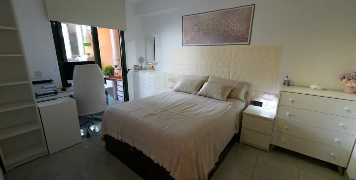 Продажа апартаментов на среднем этаже в Marbella 12
