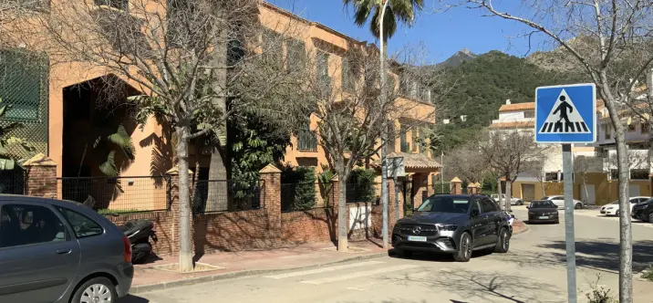 Продажа апартаментов на среднем этаже в Marbella 1