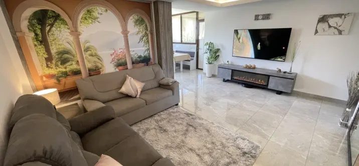 Продажа апартаментов на среднем этаже в Marbella 3