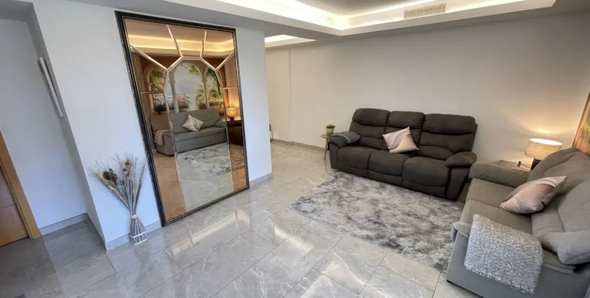 Продажа апартаментов на среднем этаже в Marbella 5
