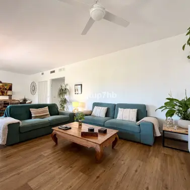 Sale of ground floor apartment in Estepona