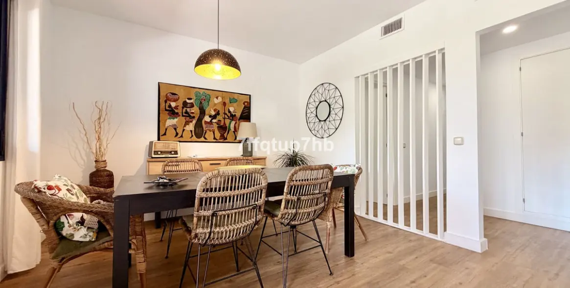 Sale of ground floor apartment in Estepona 3