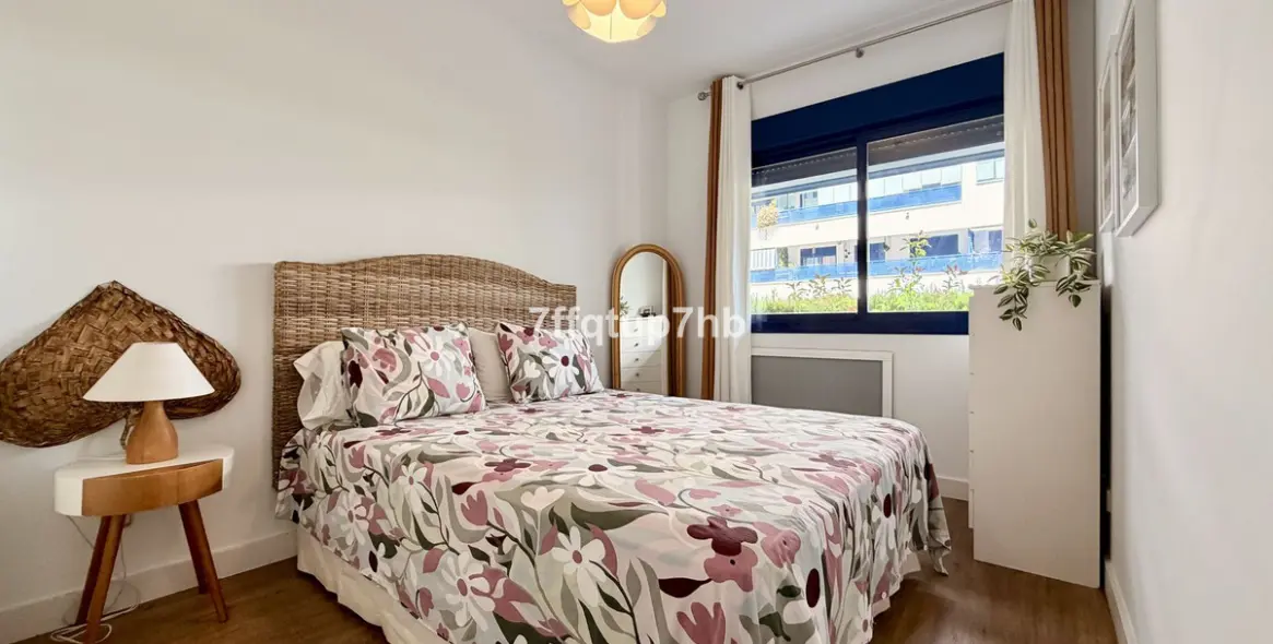 Sale of ground floor apartment in Estepona 14