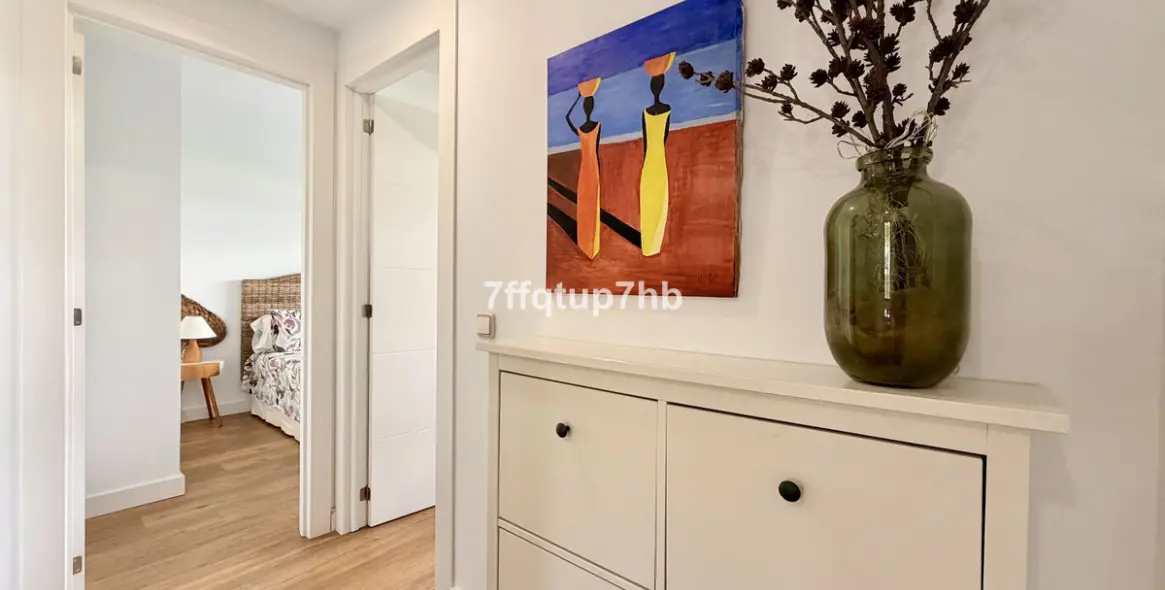 Sale of ground floor apartment in Estepona 20