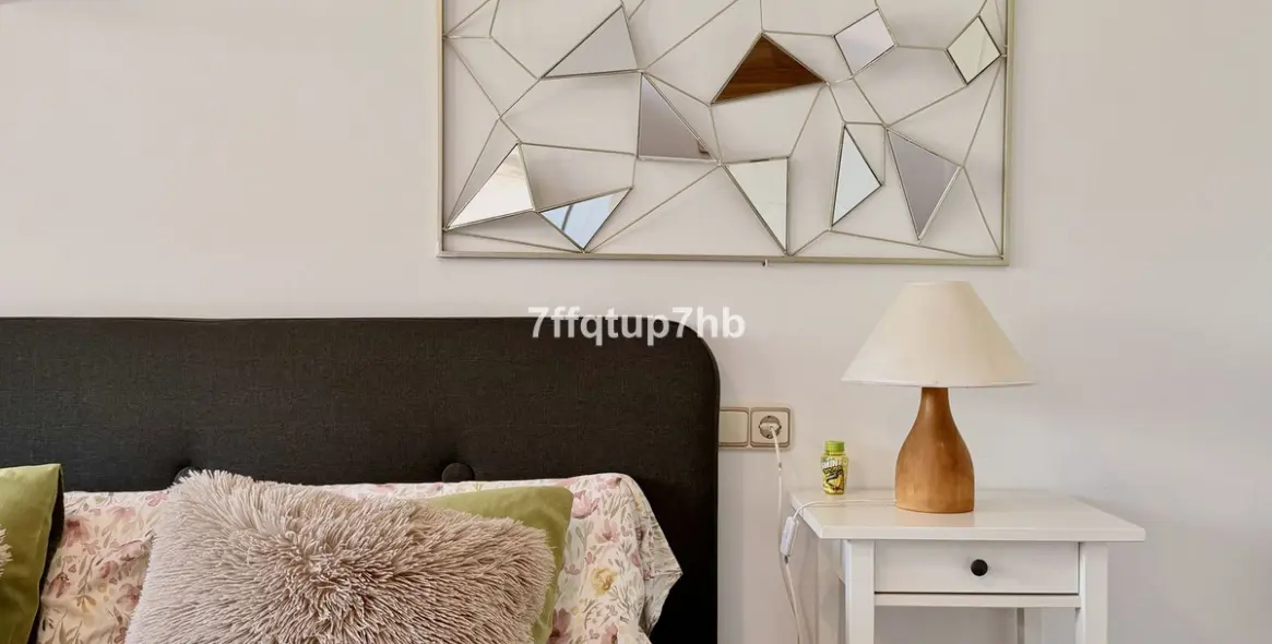 Sale of ground floor apartment in Estepona 25