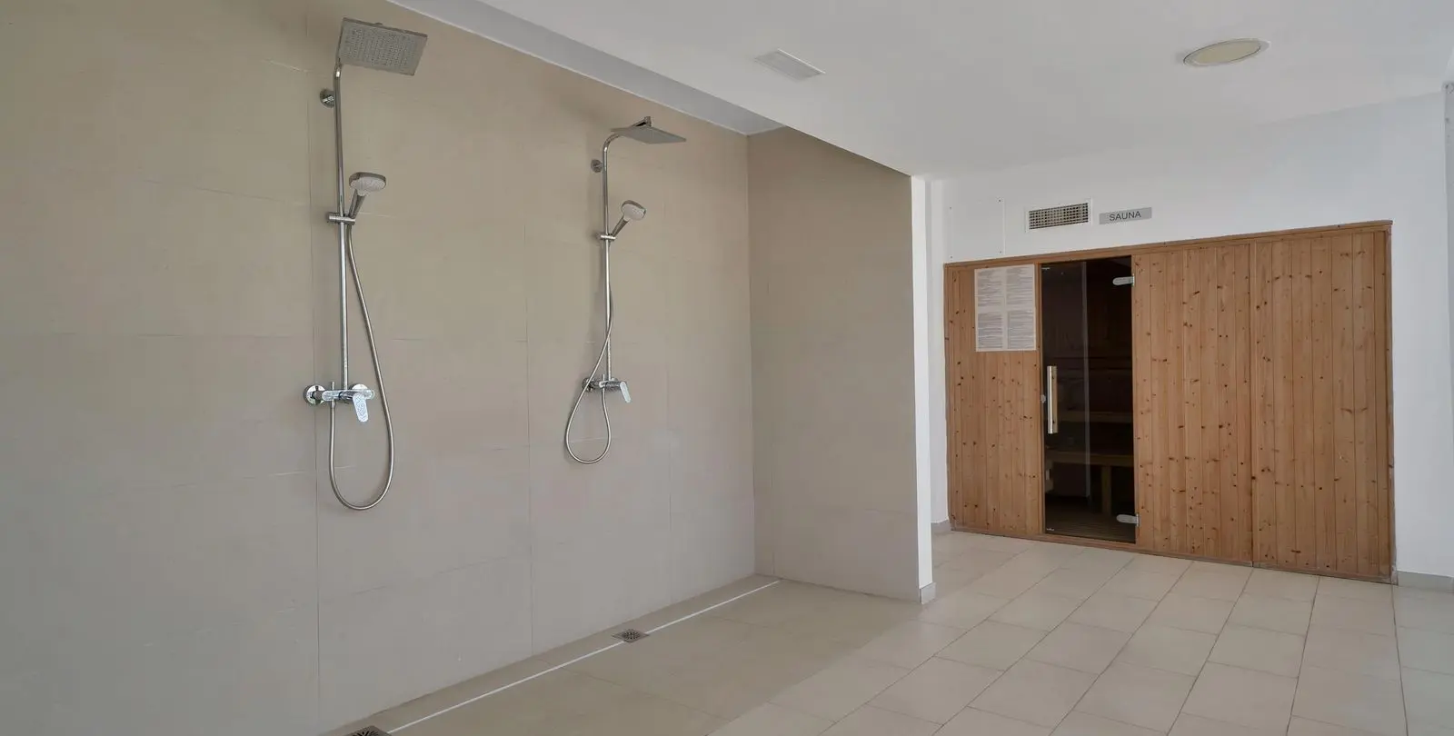 Продажа апартаментов на первом этаже в Benalmadena 34