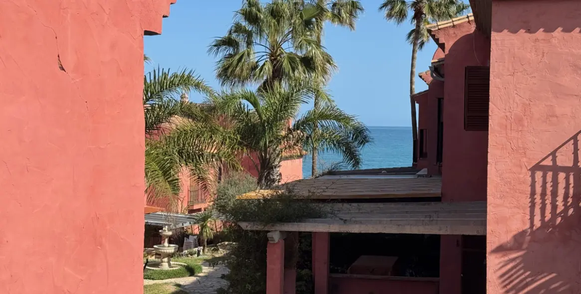 Sale of townhouse in Estepona 5