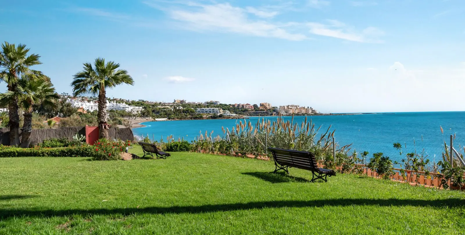 Venta de adosado en Estepona 1