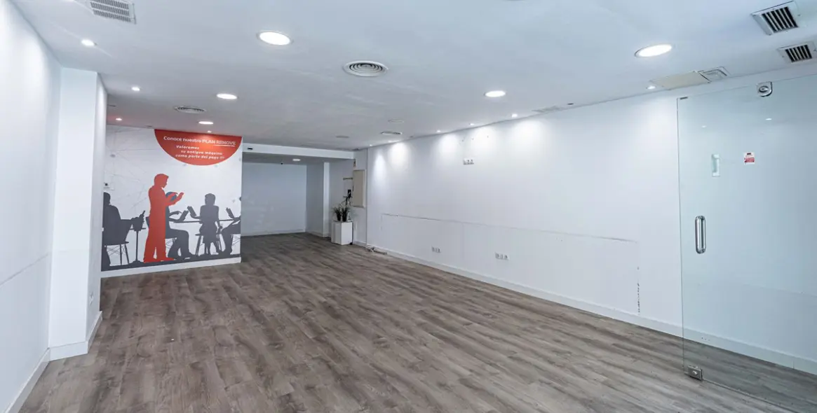 Sale of business in Marbella 3