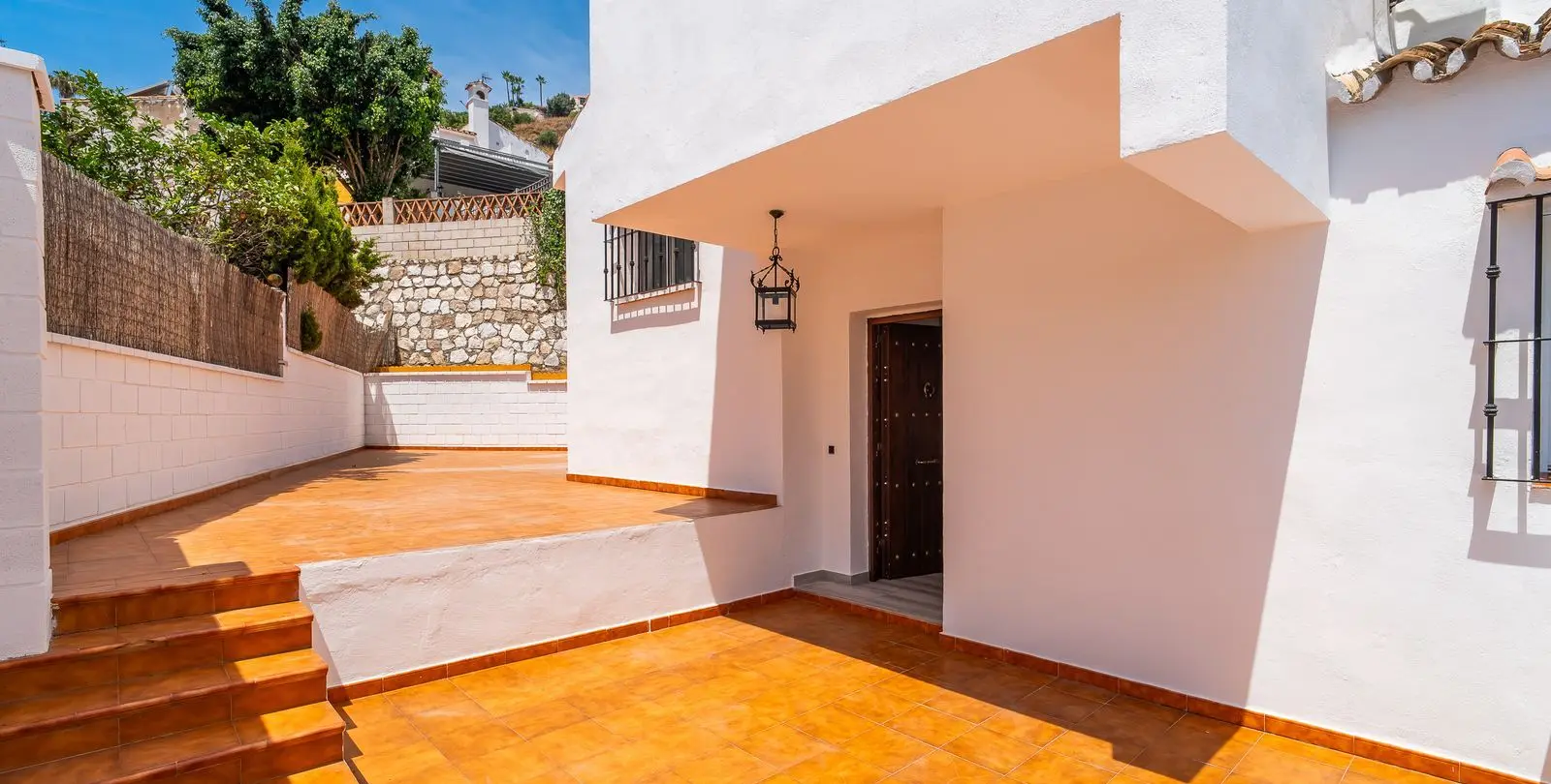 Продажа дома на две семьи в Torremuelle 3