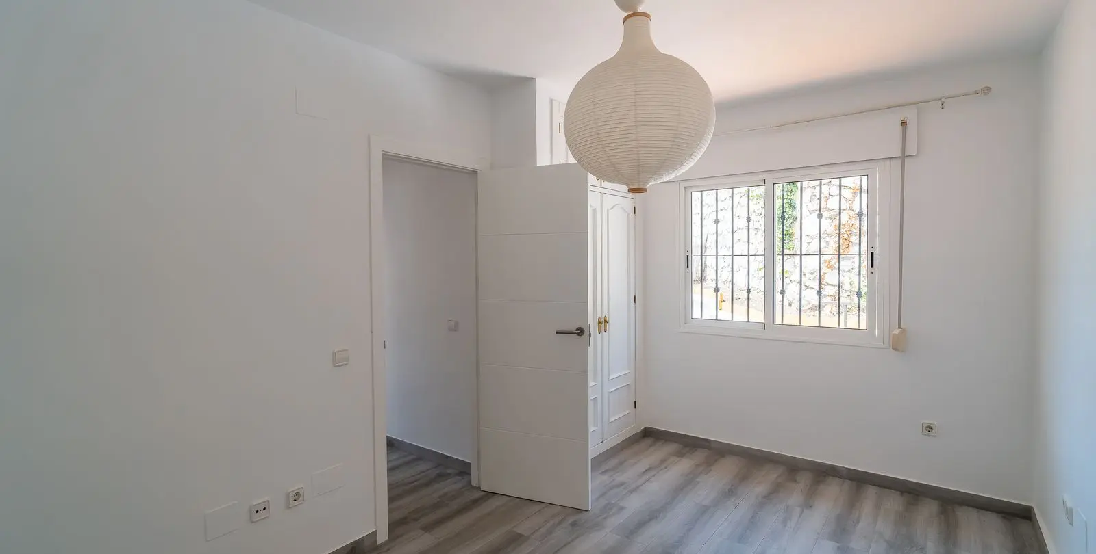Продажа дома на две семьи в Torremuelle 9