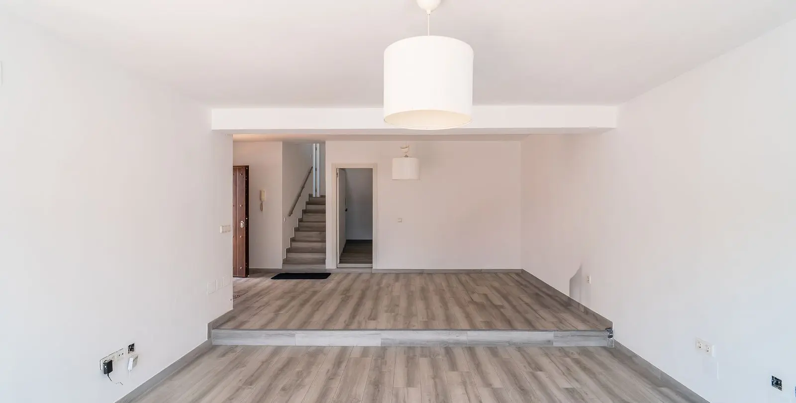 Продажа дома на две семьи в Torremuelle 14