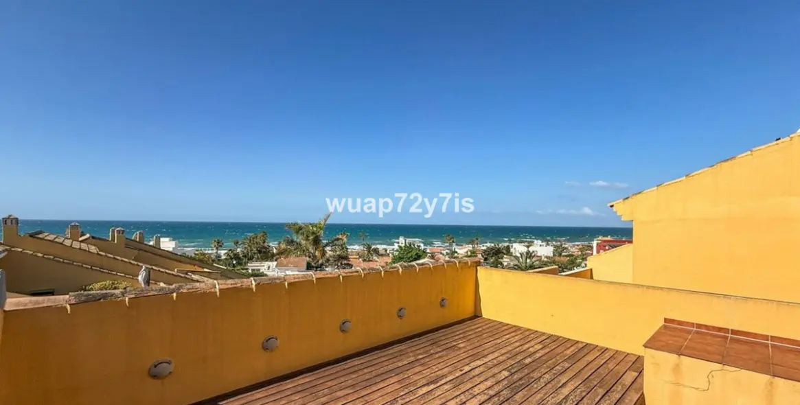 Sale of duplex in Costabella 23