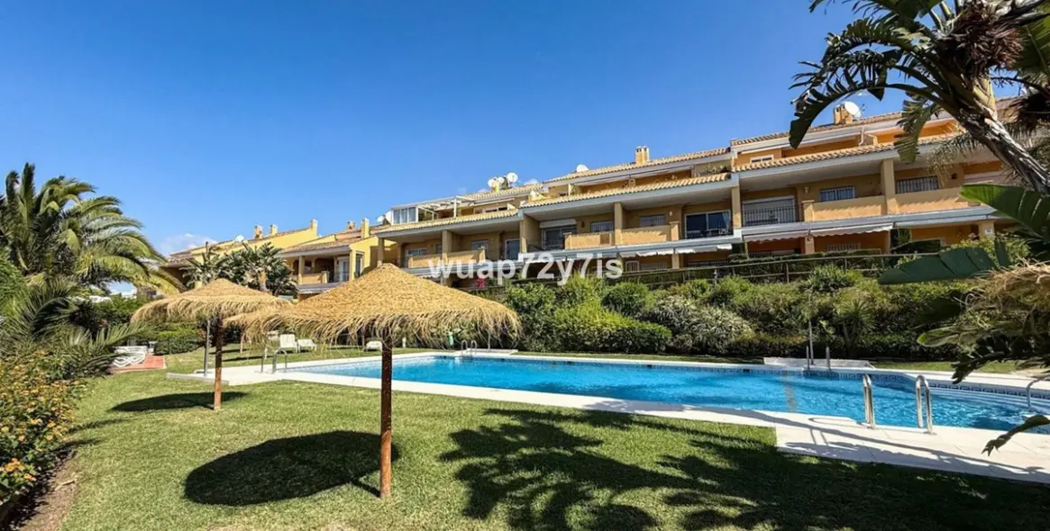 Sale of duplex in Costabella 28
