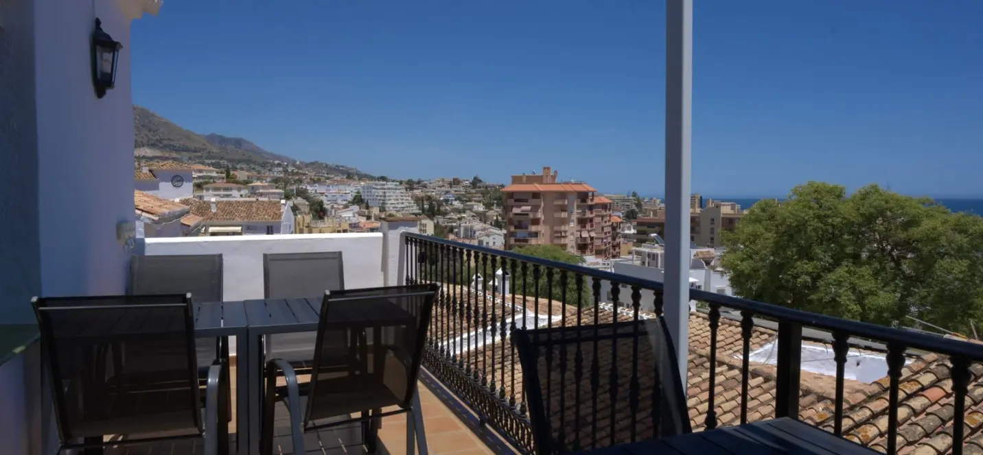 Продажа дома на две семьи в Torreblanca 4