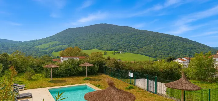 Sale of apartment complex in Gaucín 0