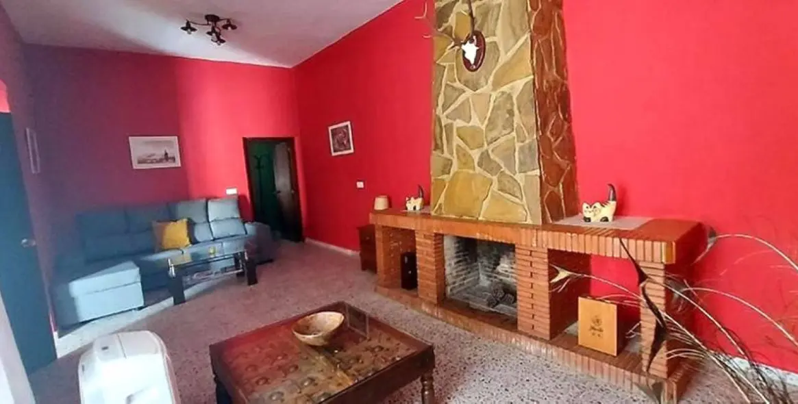 Sale of apartment complex in Gaucín 35
