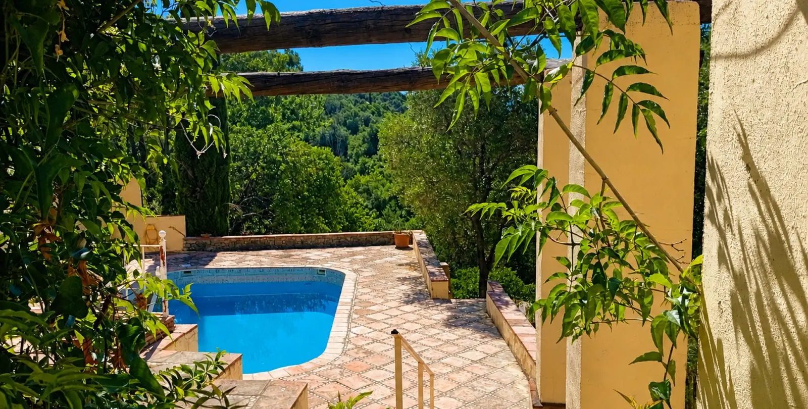 Venta de finca - cortijo en Gaucín 3