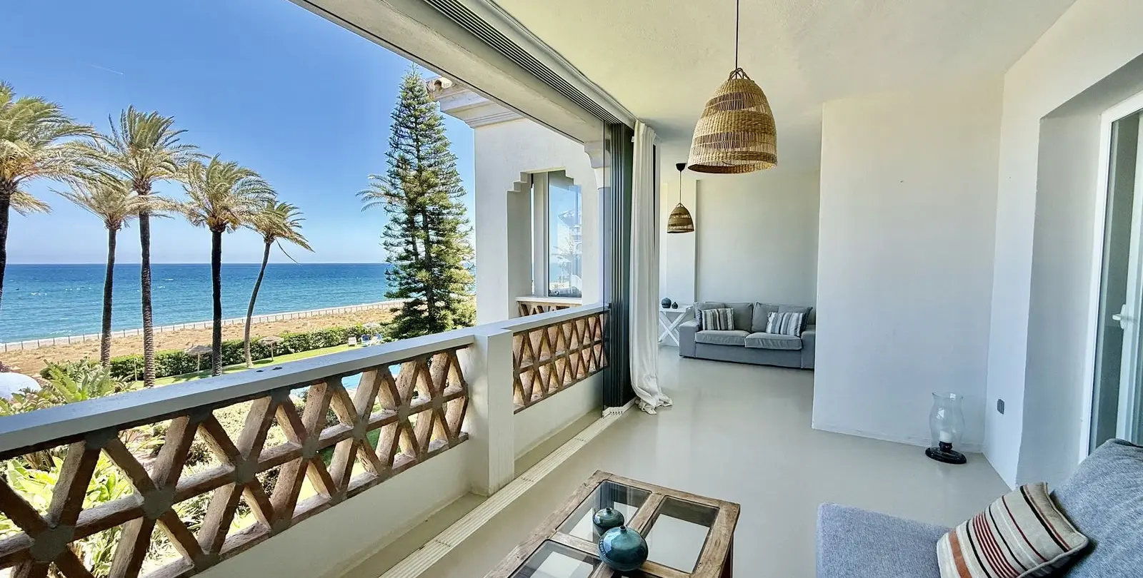 Venta de ático dúplex en Casares Playa 3