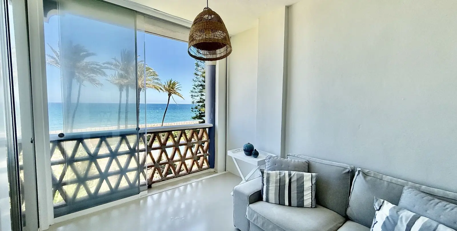 Venta de ático dúplex en Casares Playa 24