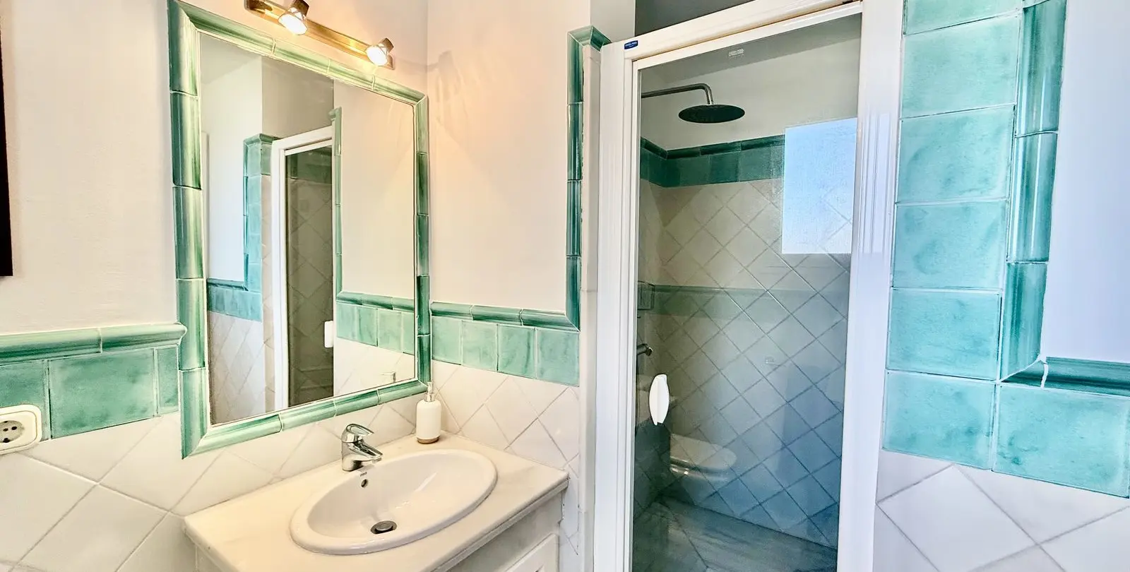Venta de ático dúplex en Casares Playa 39