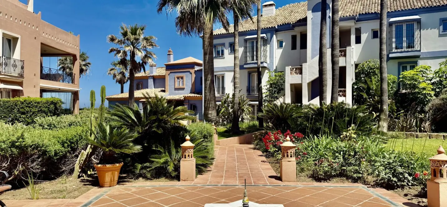 Venta de ático dúplex en Casares Playa 0