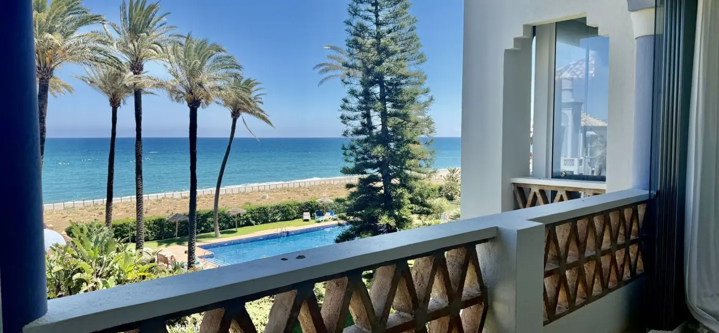 Venta de ático dúplex en Casares Playa 3