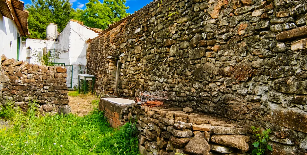 Sale of farm in Gaucín 2