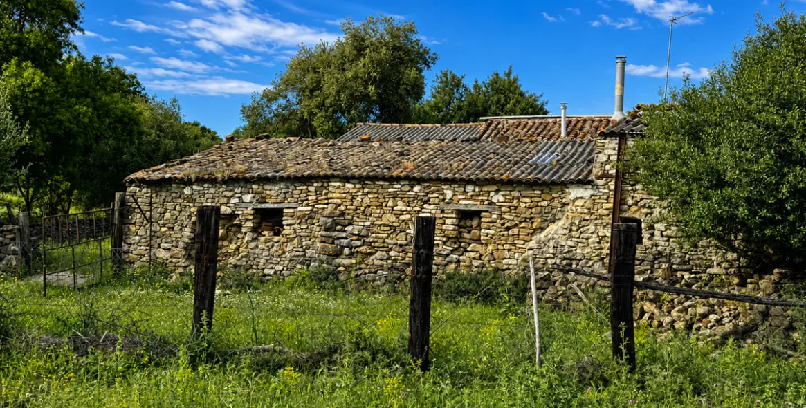 Sale of farm in Gaucín 8