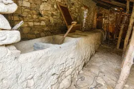 Image 18 thumb