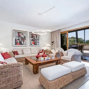 Venta de apartamento en planta baja en The Golden Mile