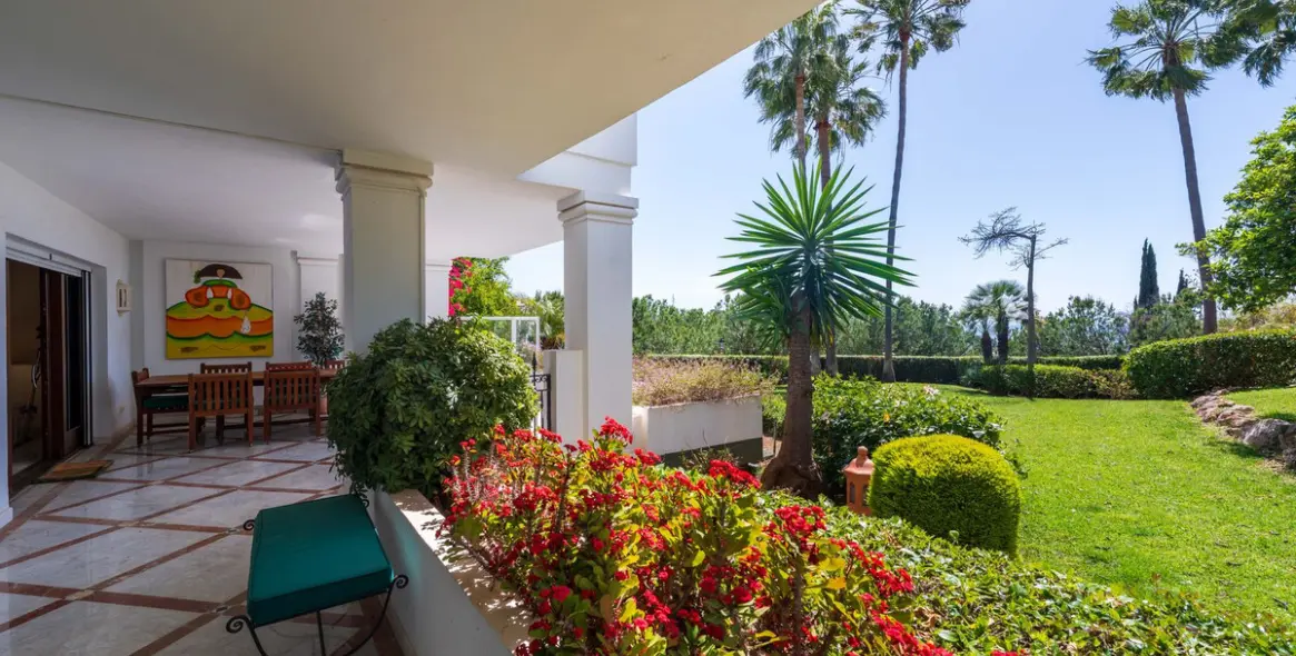 Venta de apartamento en planta baja en The Golden Mile 3