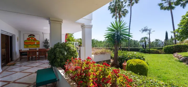 Venta de apartamento en planta baja en The Golden Mile 2