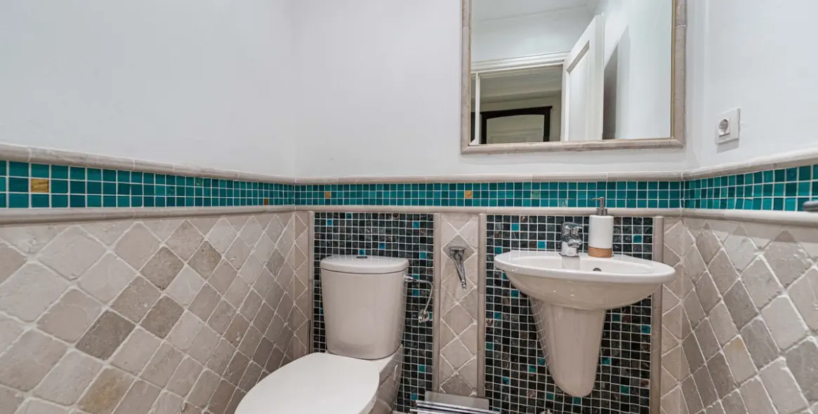 Venta de apartamento en planta baja en The Golden Mile 12