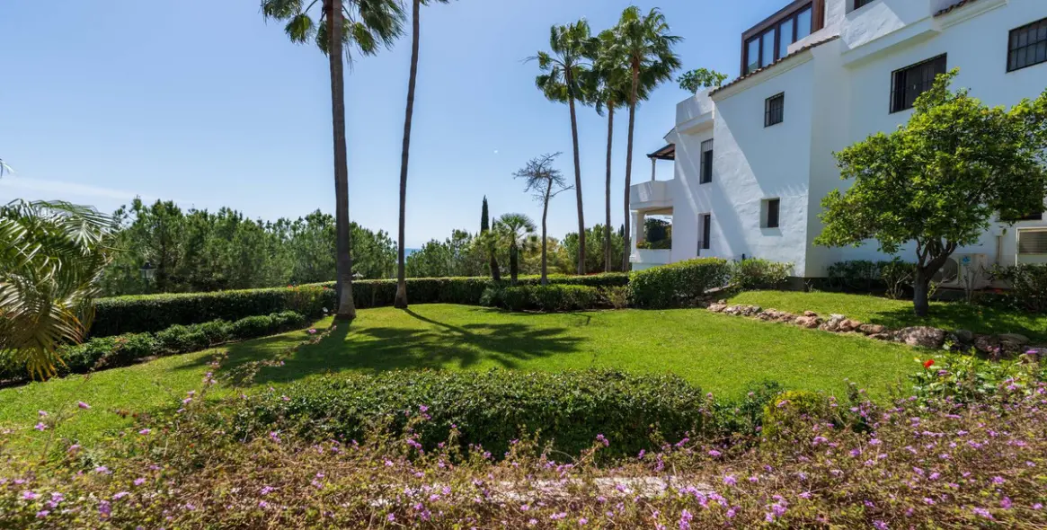 Venta de apartamento en planta baja en The Golden Mile 20