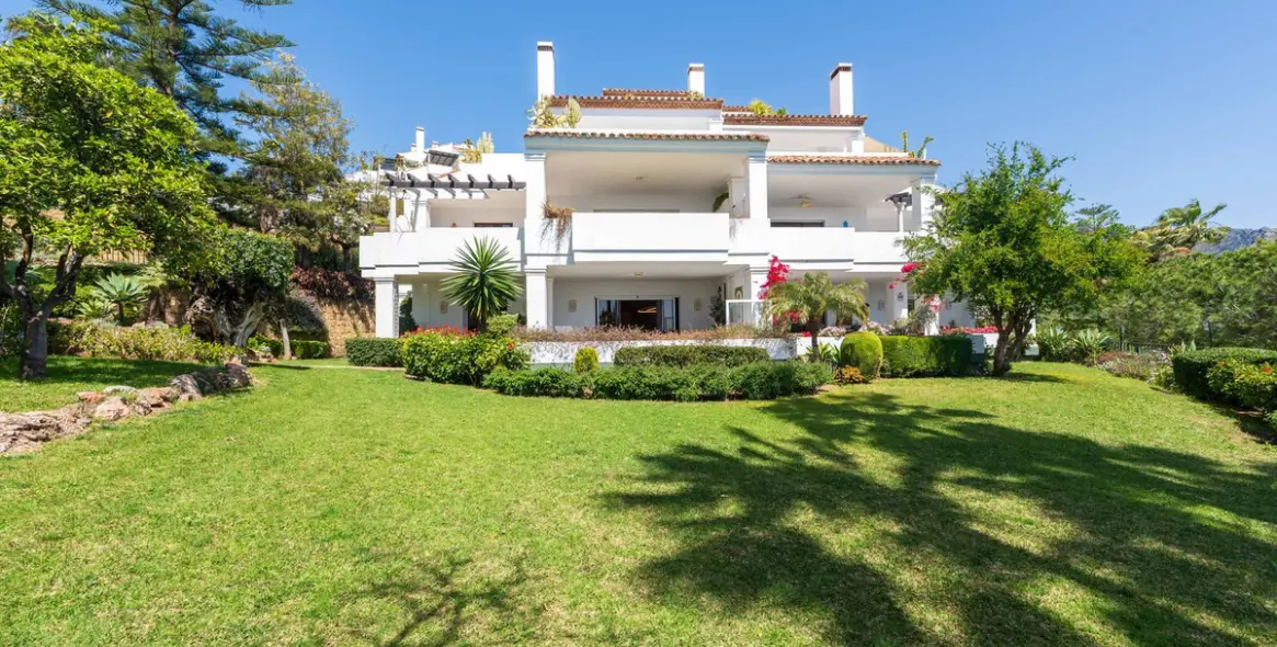 Venta de apartamento en planta baja en The Golden Mile 22