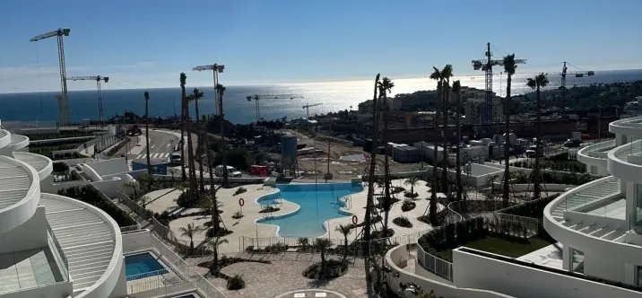 Продажа двухуровневого пентхауса в La Cala de Mijas 0