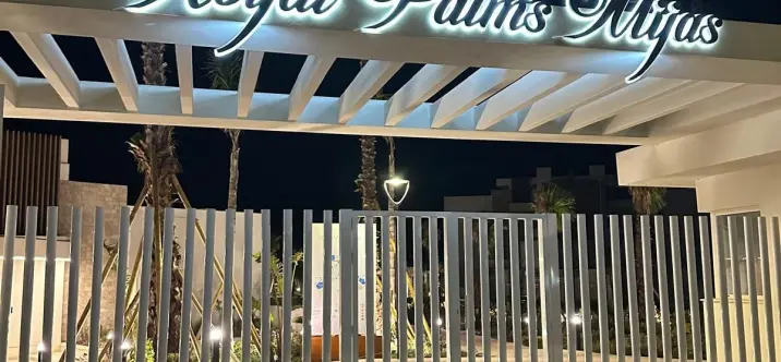 Продажа двухуровневого пентхауса в La Cala de Mijas 1